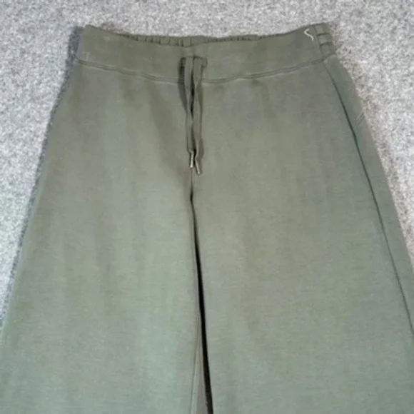 SPANX AirEssentials Wide Leg Cropped Pants Spruce Green 1X Casual Boho‎ Comfy